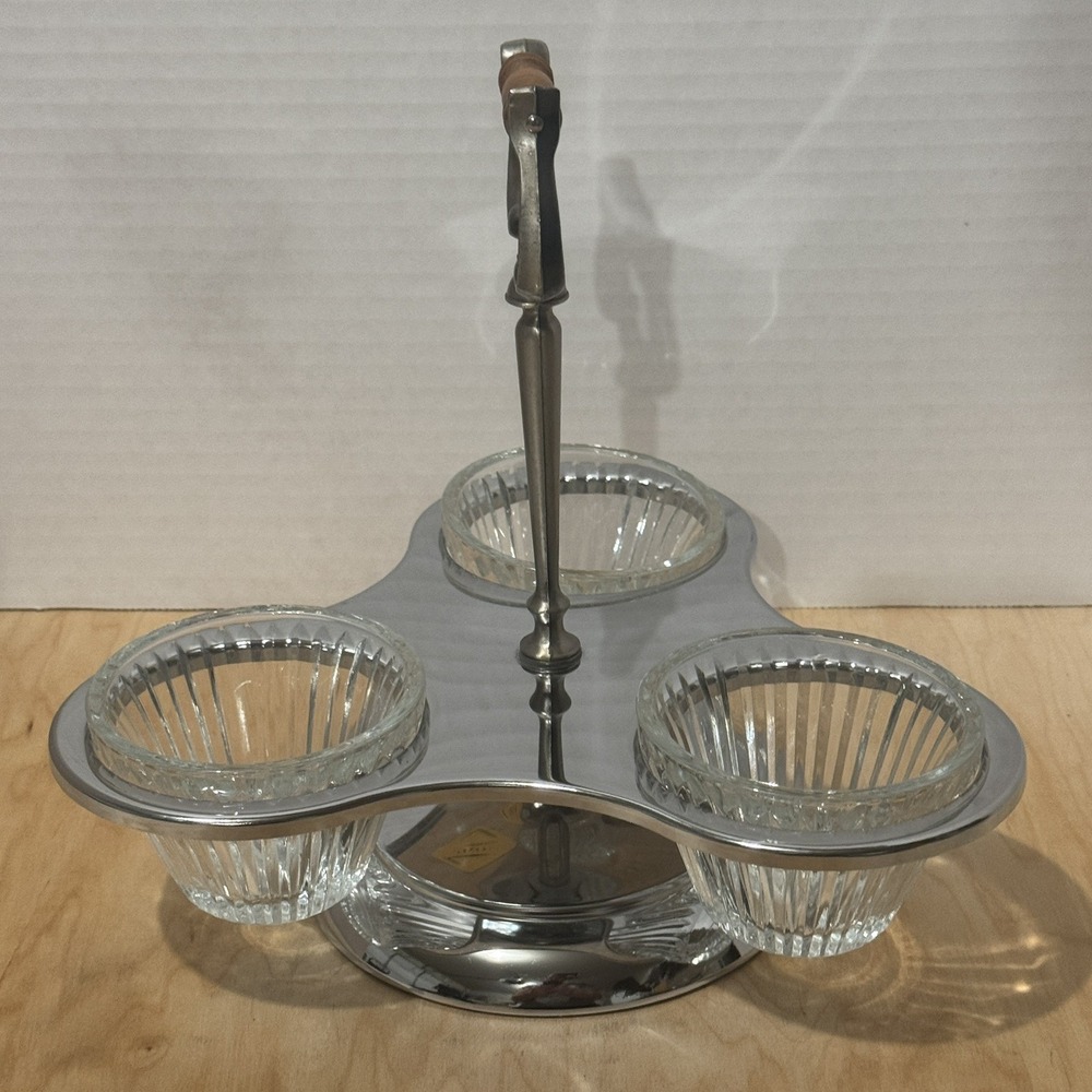 Vintage Kromex Chrome Serving Tray 3 Clear Glass Bowls Dip Condiments Removable - Picture 4 of 10